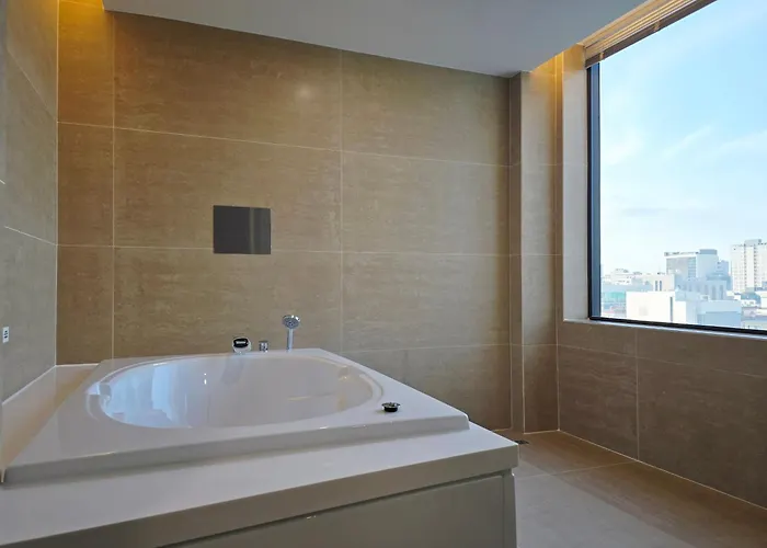 Tria Business & Boutique Hotel Seoul