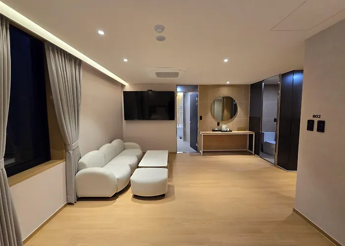 Tria Business & Boutique Hotel Seoul