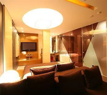 Tria Business&boutique Hotel