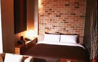 Tria Business & Boutique Hotel