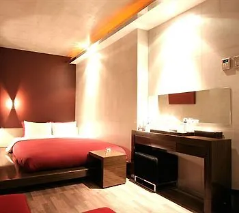 Tria Business&boutique 3*